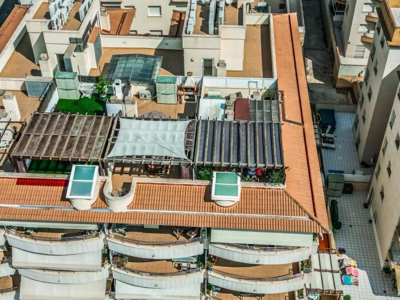 Exclusive home with private solarium in El Estany, Calafell