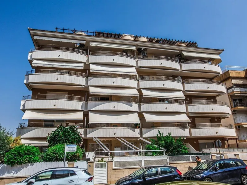 Exclusive home with private solarium in El Estany, Calafell