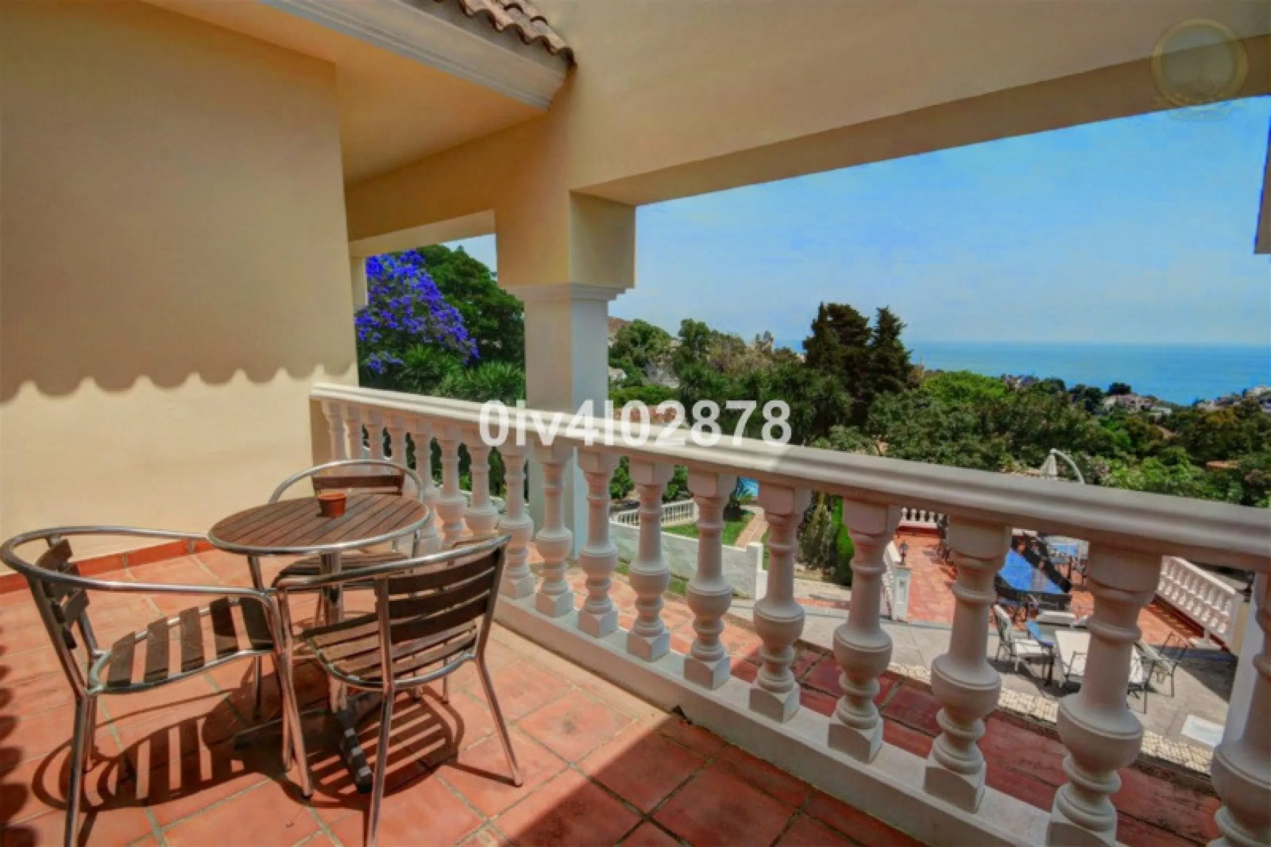 House - Detached Villa в продаже в Benalmadena, Málaga. В доме 10 спален и 10 ванных комнат. Площадь дома 658 м². Площадь участка 2780 м²