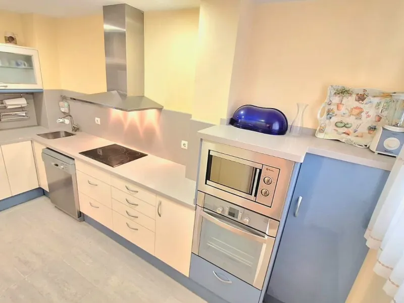 Exclusive seafront ground floor apartment in Masía Blanca, El Vendrell