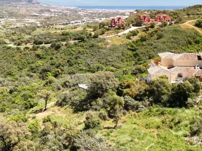 QUICK SALE! A unique opportunity for investors and individuals