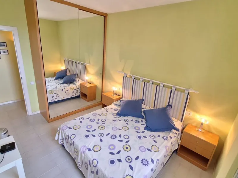 Exclusive seafront ground floor apartment in Masía Blanca, El Vendrell