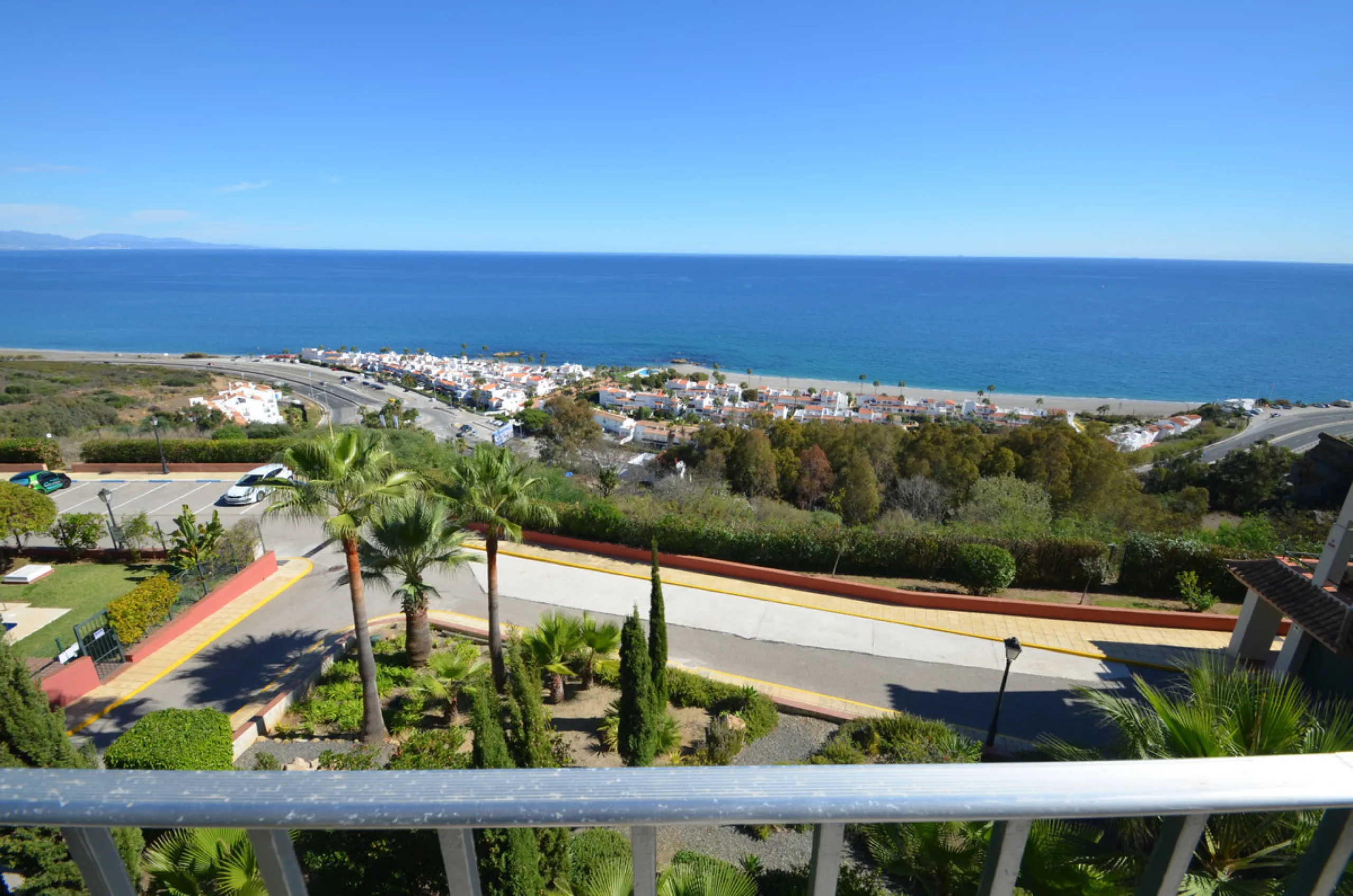 Apartment - Penthouse в продаже в Manilva, Málaga. В доме 3 спален и 2 ванных комнат. Площадь дома 115 м²