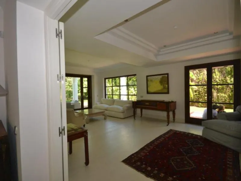 House - Detached Villa в продаже в Marbella, Málaga. В доме 6 спален и 6 ванных комнат. Площадь дома 700 м². Площадь участка 3200 м²