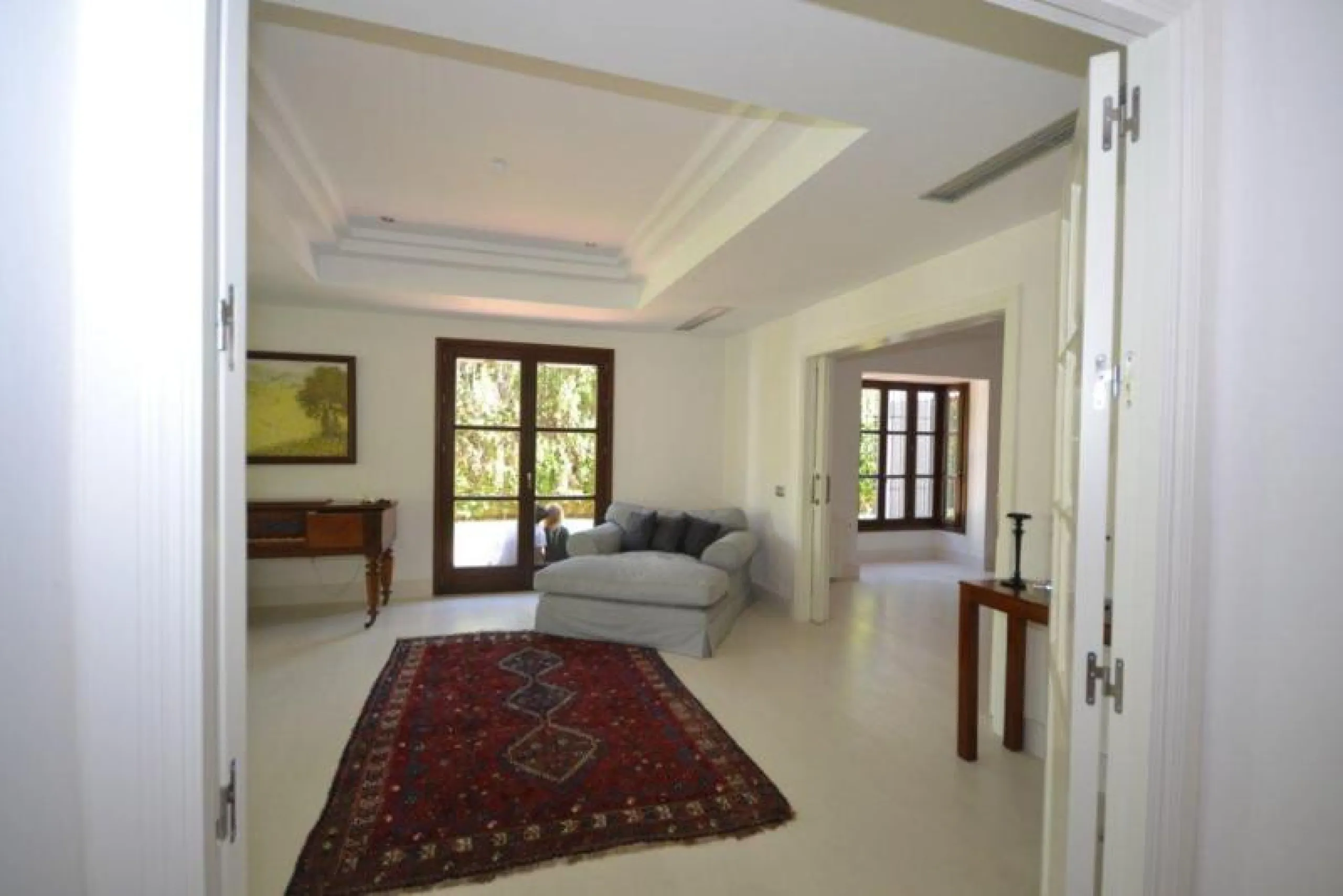 House - Detached Villa в продаже в Marbella, Málaga. В доме 6 спален и 6 ванных комнат. Площадь дома 700 м². Площадь участка 3200 м²
