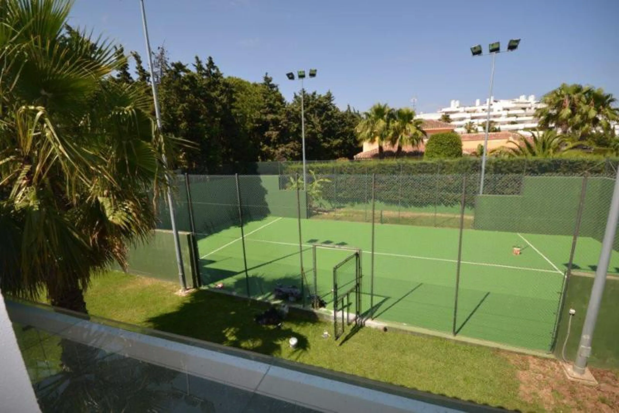 House - Detached Villa в продаже в Marbella, Málaga. В доме 6 спален и 6 ванных комнат. Площадь дома 700 м². Площадь участка 3200 м²