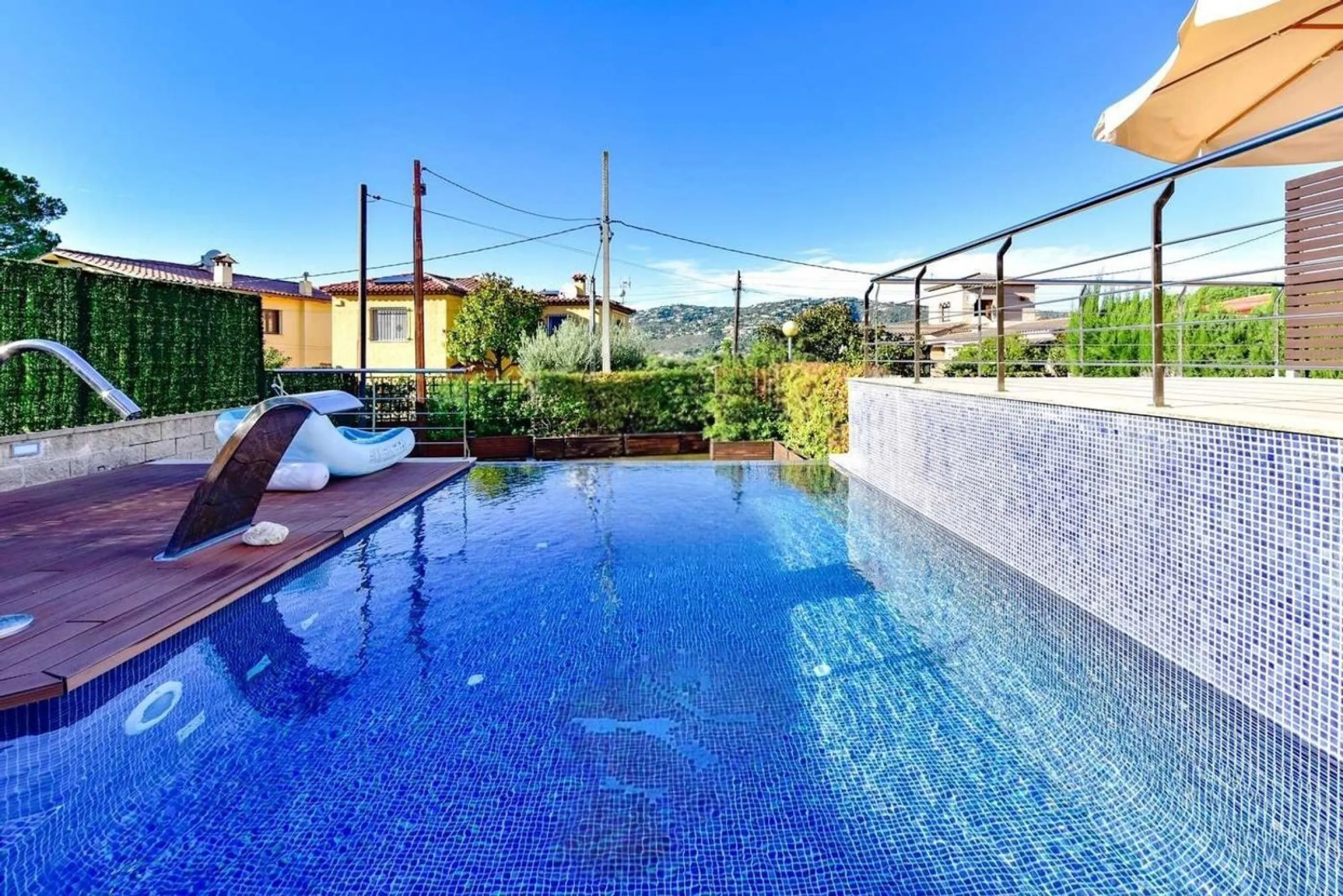 Casa elegante con piscina y jardín en excelente estado en Platja d’Aro