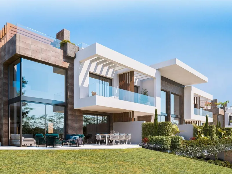 Luxurious New Build Townhouses in Río Real, Marbella& & Exclusive Community with Premium Amenities& Nestled in the prestigious Río Real neighborhood of Marbella, this stunning development offers 27 townhouses and semi-detached houses, designed to