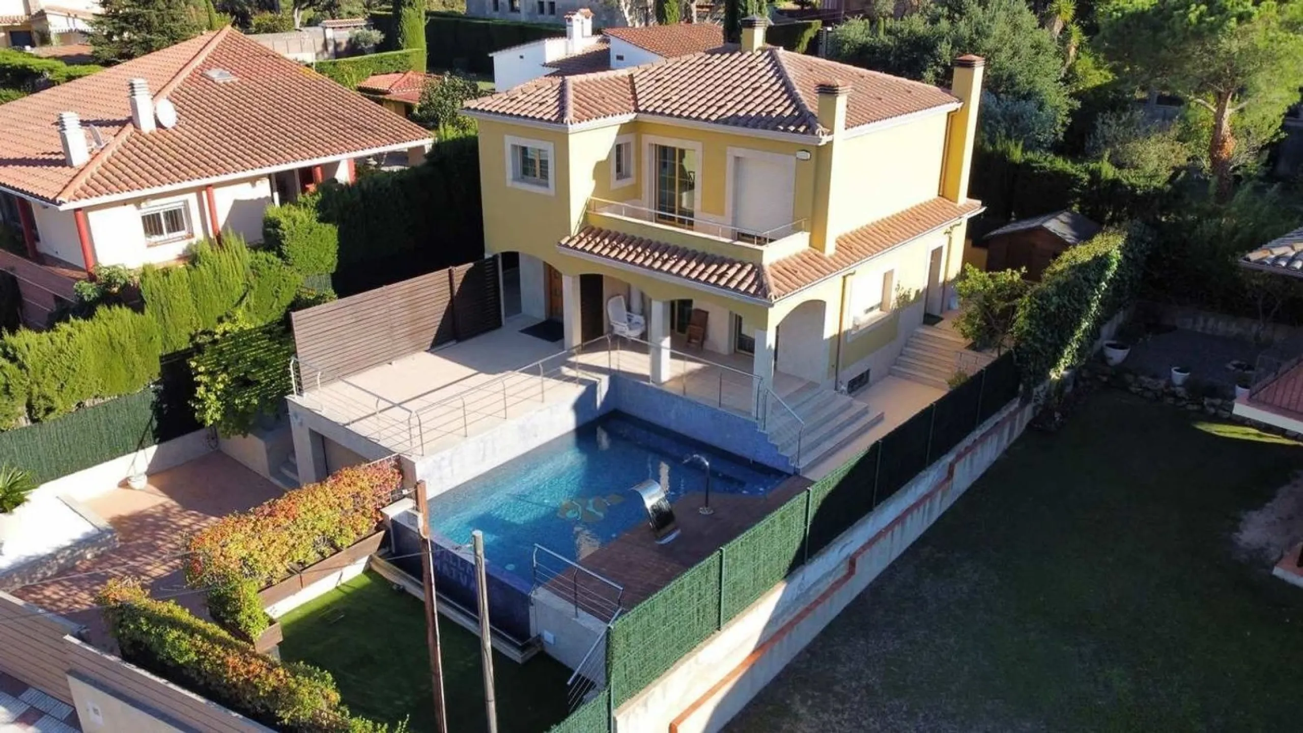 Casa elegante con piscina y jardín en excelente estado en Platja d’Aro