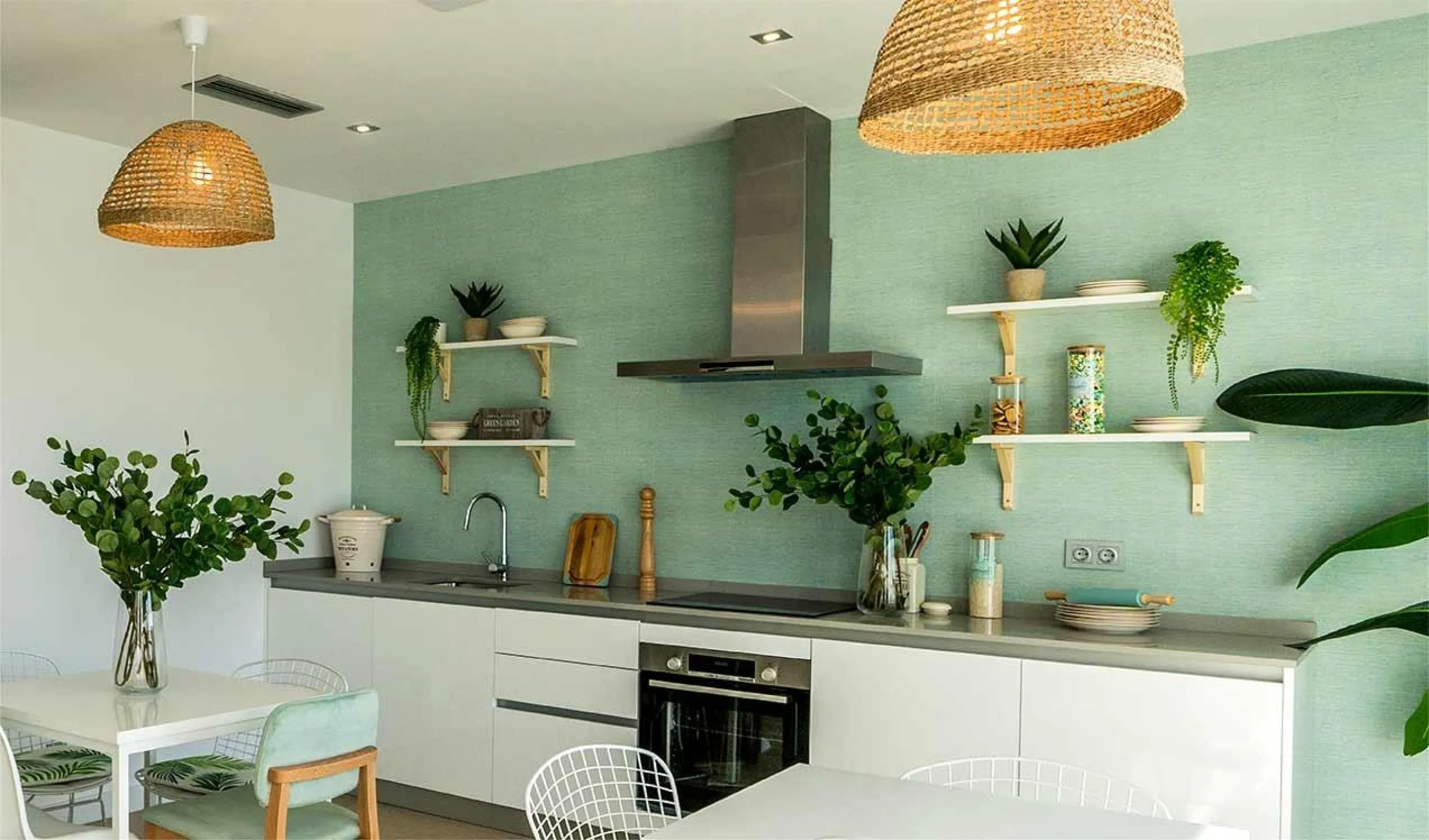 New Build Apartments for Sale in Benalmádena Pueblo Costa del Sol& & Modern Residential Development just 3 km from beach& This exclusive new build development offers 57 contemporary homes with 2 and 3 bedrooms, each featuring 2 full bathrooms and