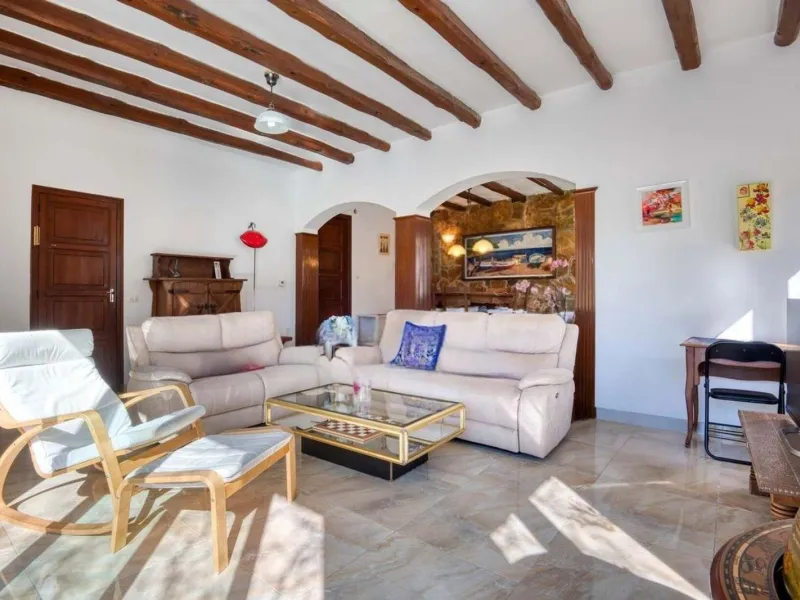 Charming villa with pool in S’Agaró