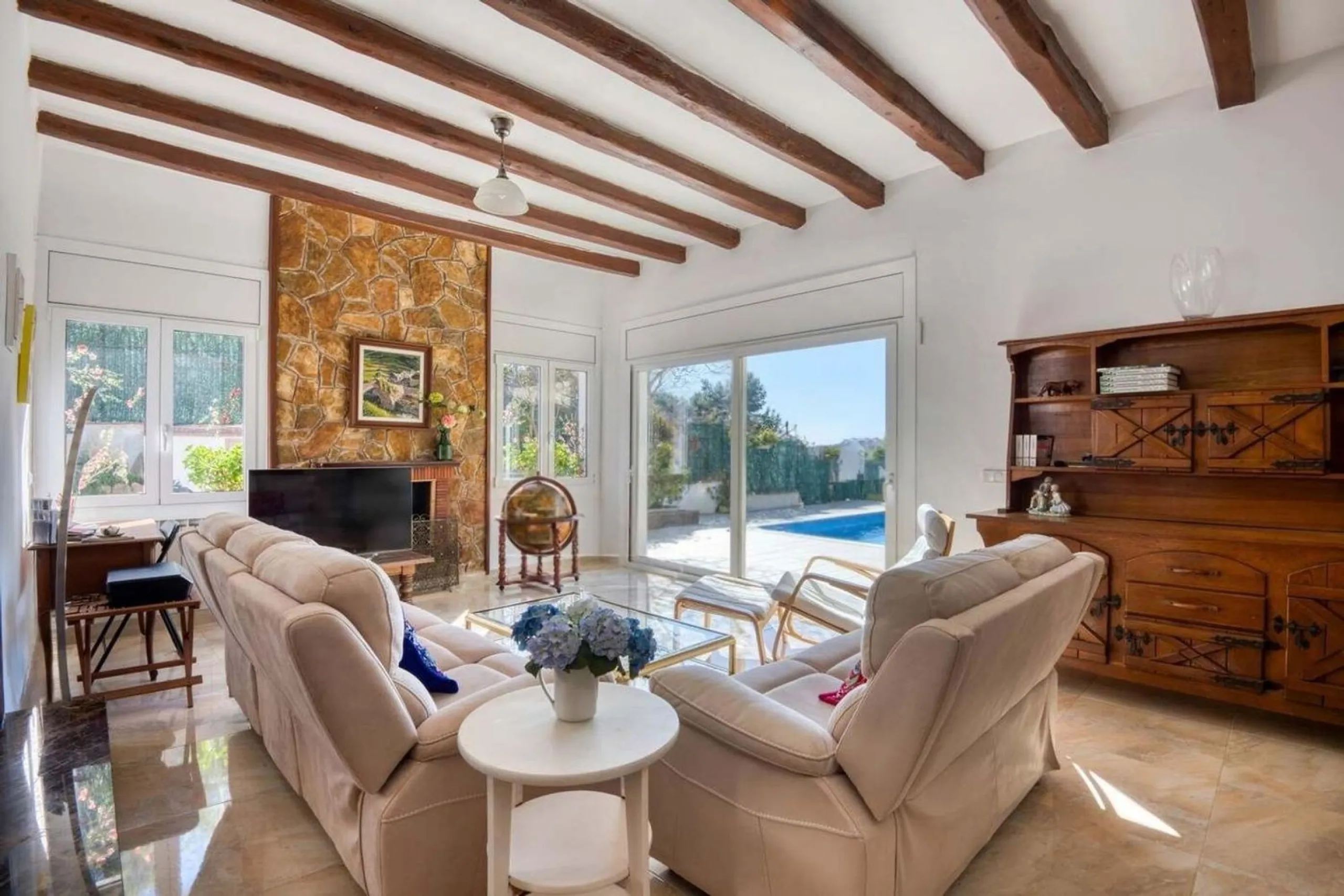 Charming villa with pool in S’Agaró