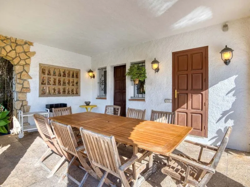 Charming villa with pool in S’Agaró