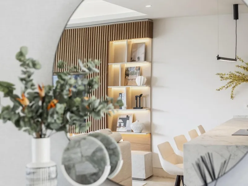 Exclusive New Residential in Aloha Golf, Nueva Andalucía Marbella& & Luxury Living in the Heart of Nueva Andalucía& Discover this exclusive new residential development in Aloha Golf, one of the most prestigious areas of Nueva Andalucía, Marbella.