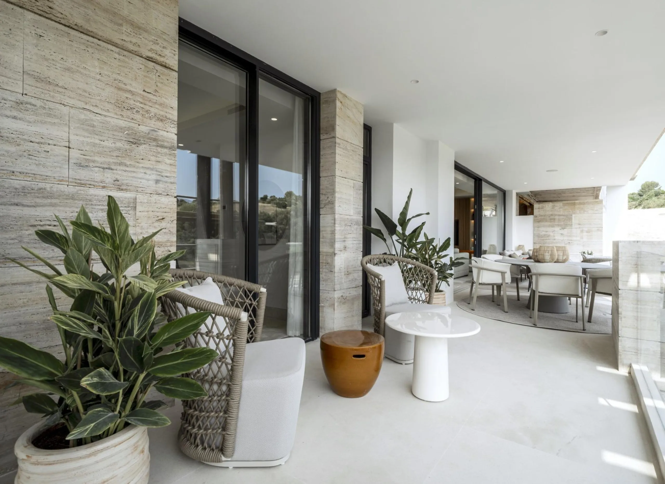 Exclusive New Residential in Aloha Golf, Nueva Andalucía Marbella& & Luxury Living in the Heart of Nueva Andalucía& Discover this exclusive new residential development in Aloha Golf, one of the most prestigious areas of Nueva Andalucía, Marbella.