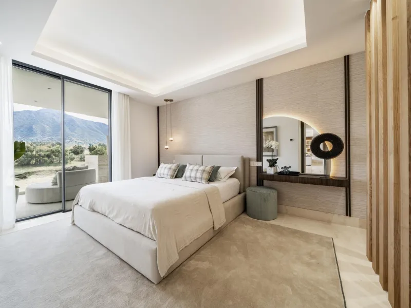 Exclusive New Residential in Aloha Golf, Nueva Andalucía Marbella& & Luxury Living in the Heart of Nueva Andalucía& Discover this exclusive new residential development in Aloha Golf, one of the most prestigious areas of Nueva Andalucía, Marbella.