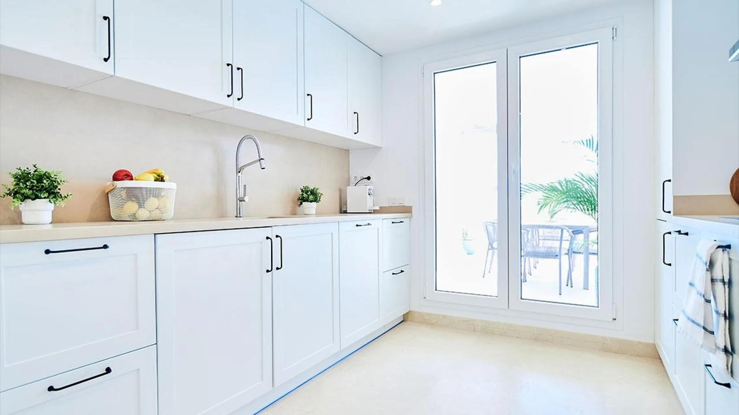 Exclusive New Residential in Nueva Andalucía, Marbella& & Contemporary Living in the Heart of Marbella& This exclusive Turn Key residential complex in Nueva Andalucía has been designed with a contemporary and elegant style, offering comfort, qual