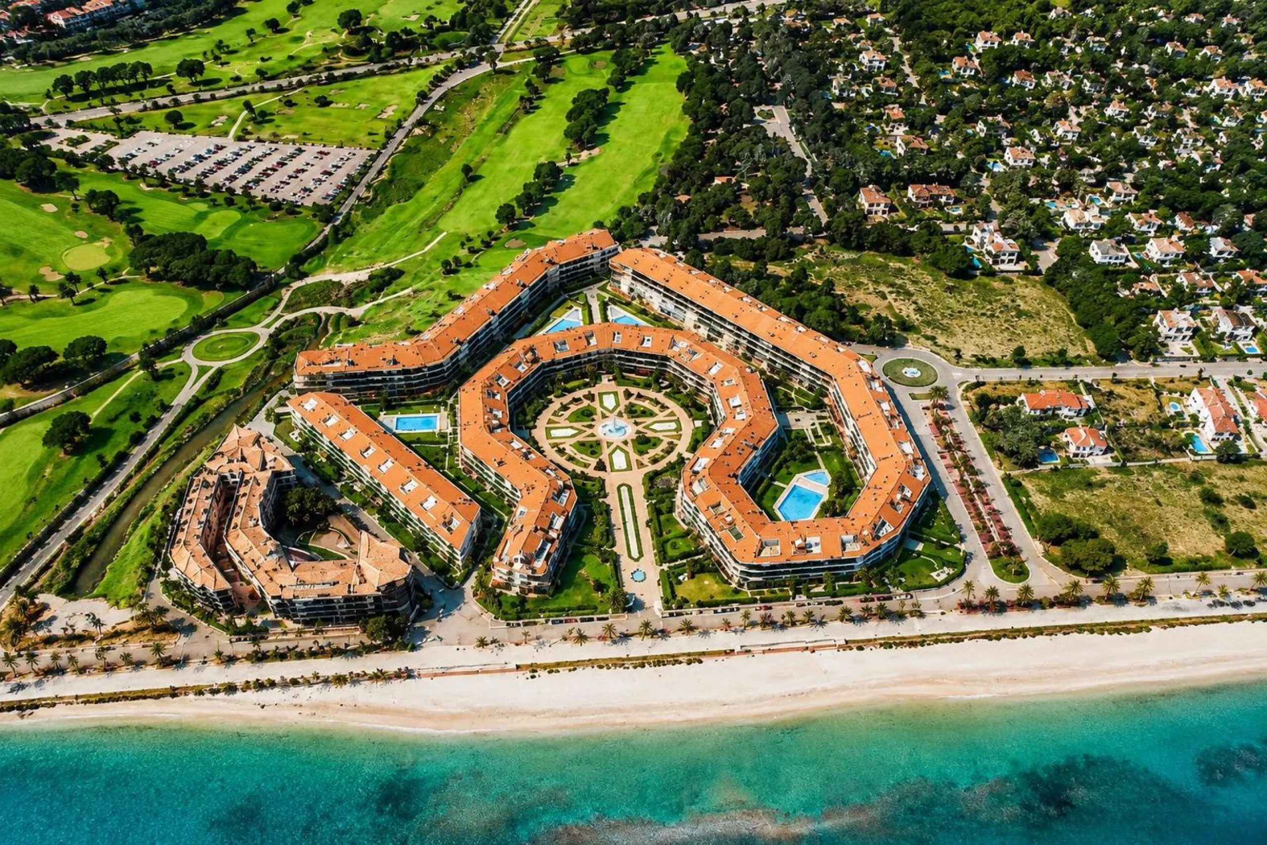 Dúplex exclusivo frente al mar en Terramar, Sitges