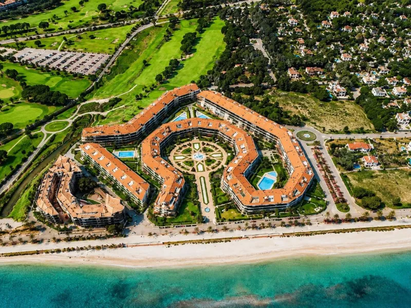 Dúplex exclusivo frente al mar en Terramar, Sitges