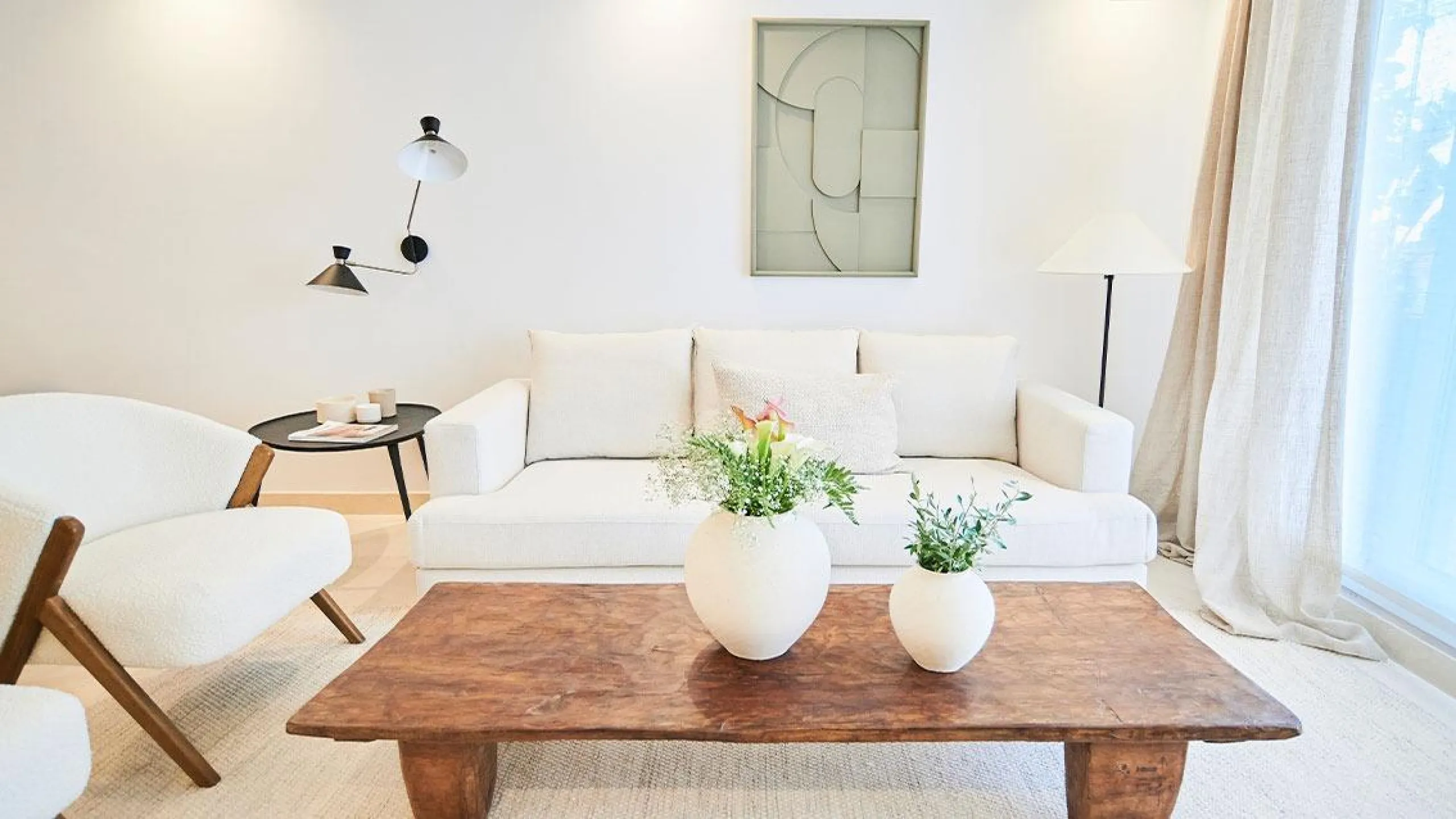 Exclusive New Residential in Nueva Andalucía, Marbella& & Contemporary Living in the Heart of Marbella& This exclusive Turn Key residential complex in Nueva Andalucía has been designed with a contemporary and elegant style, offering comfort, qual