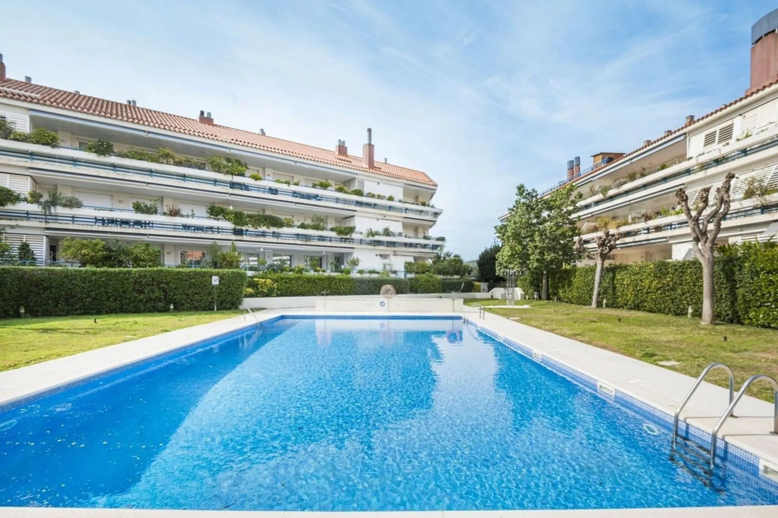 Dúplex exclusivo frente al mar en Terramar, Sitges