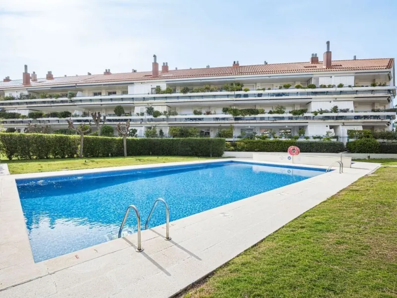 Dúplex exclusivo frente al mar en Terramar, Sitges