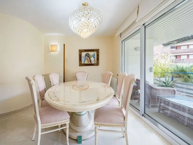 Dúplex exclusivo frente al mar en Terramar, Sitges