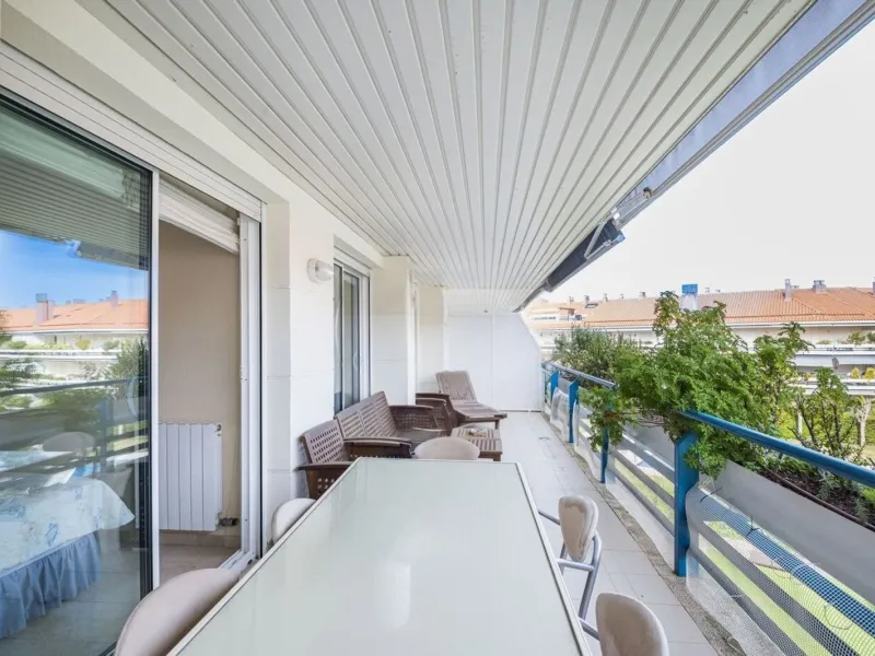 Dúplex exclusivo frente al mar en Terramar, Sitges