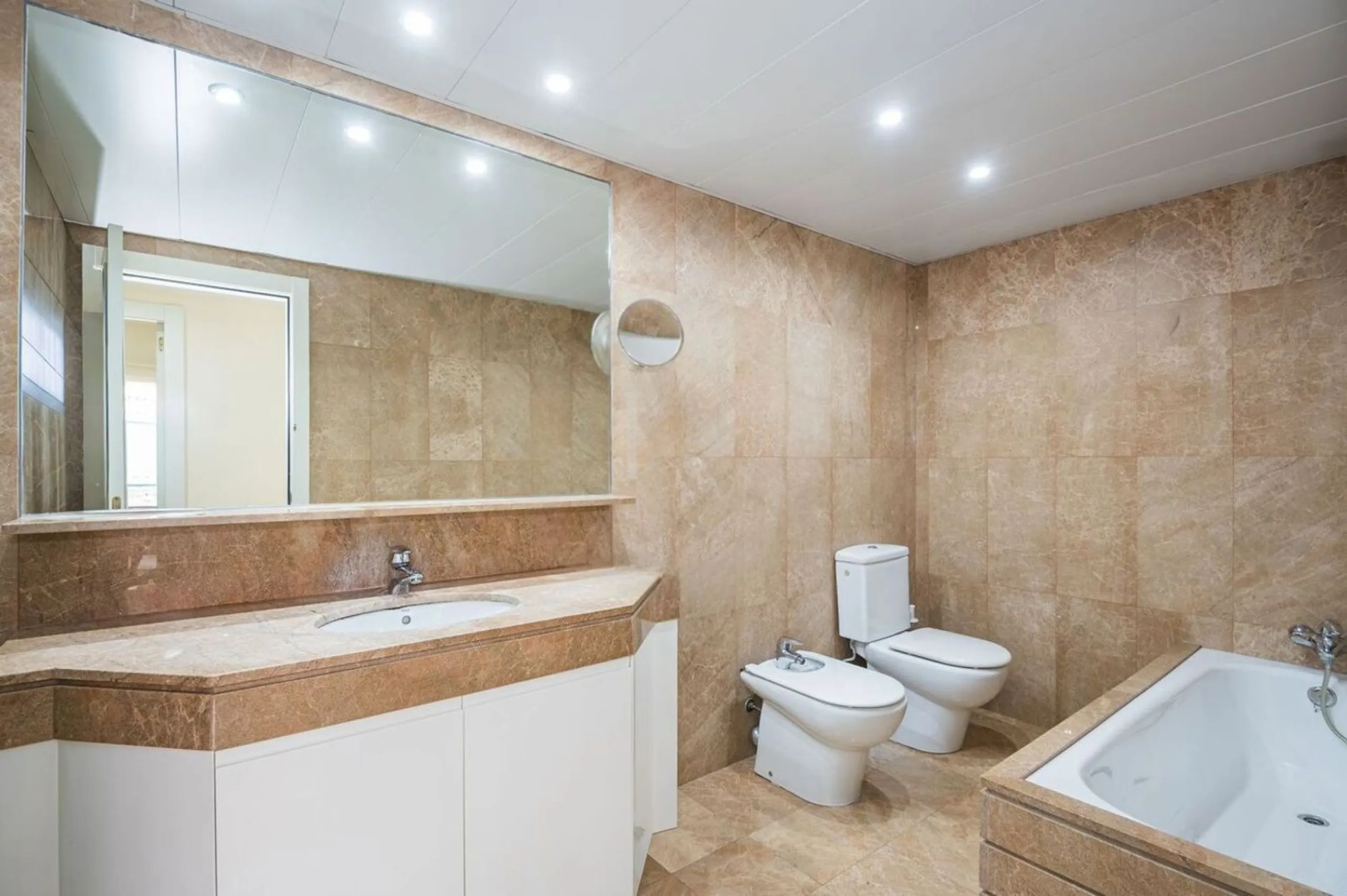 Dúplex exclusivo frente al mar en Terramar, Sitges
