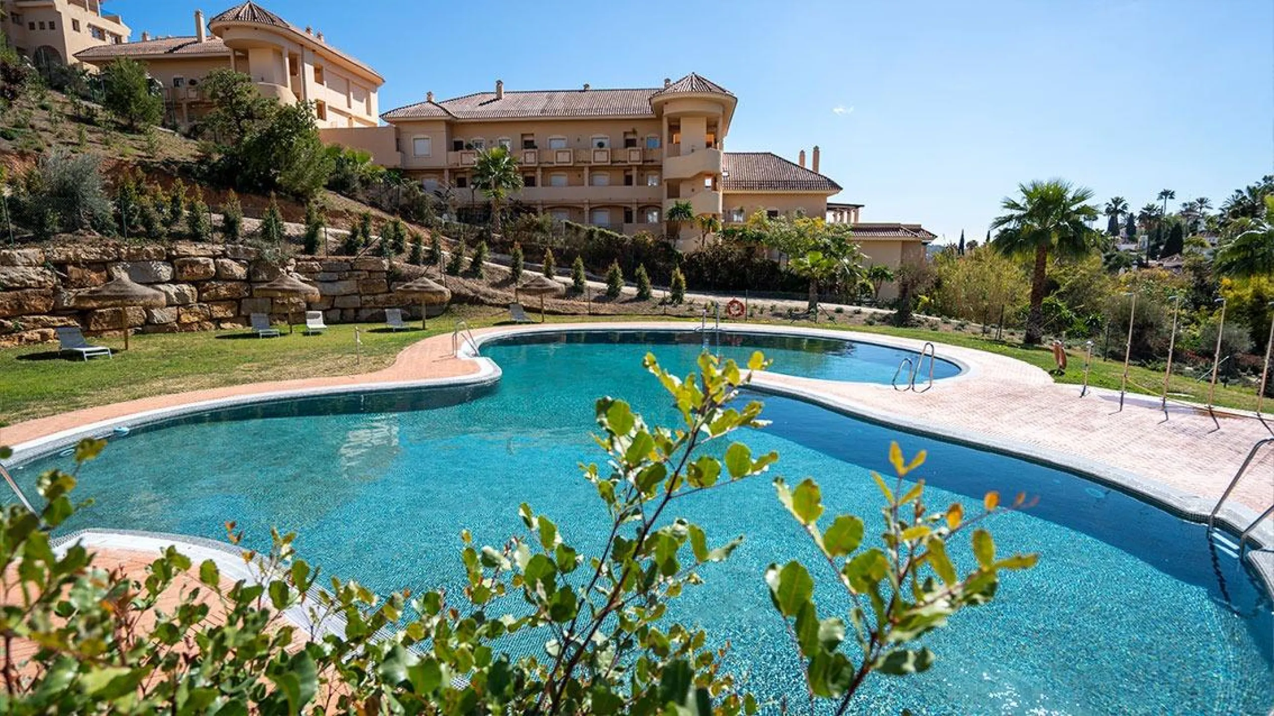 Exclusive New Residential in Nueva Andalucía, Marbella& & Contemporary Living in the Heart of Marbella& This exclusive Turn Key residential complex in Nueva Andalucía has been designed with a contemporary and elegant style, offering comfort, qual