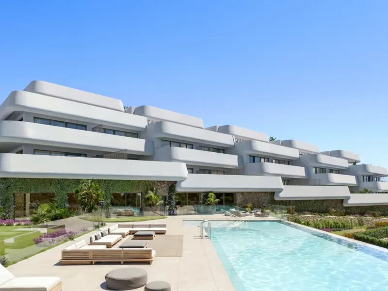 Luxury Golf Resort with Sea Views in Casares, Costa del Sol& & Prime Location Between Casares and Estepona& This new residential development in Casares Golf offers the perfect combination of tranquility, sea views, and a privileged lifestyle on t