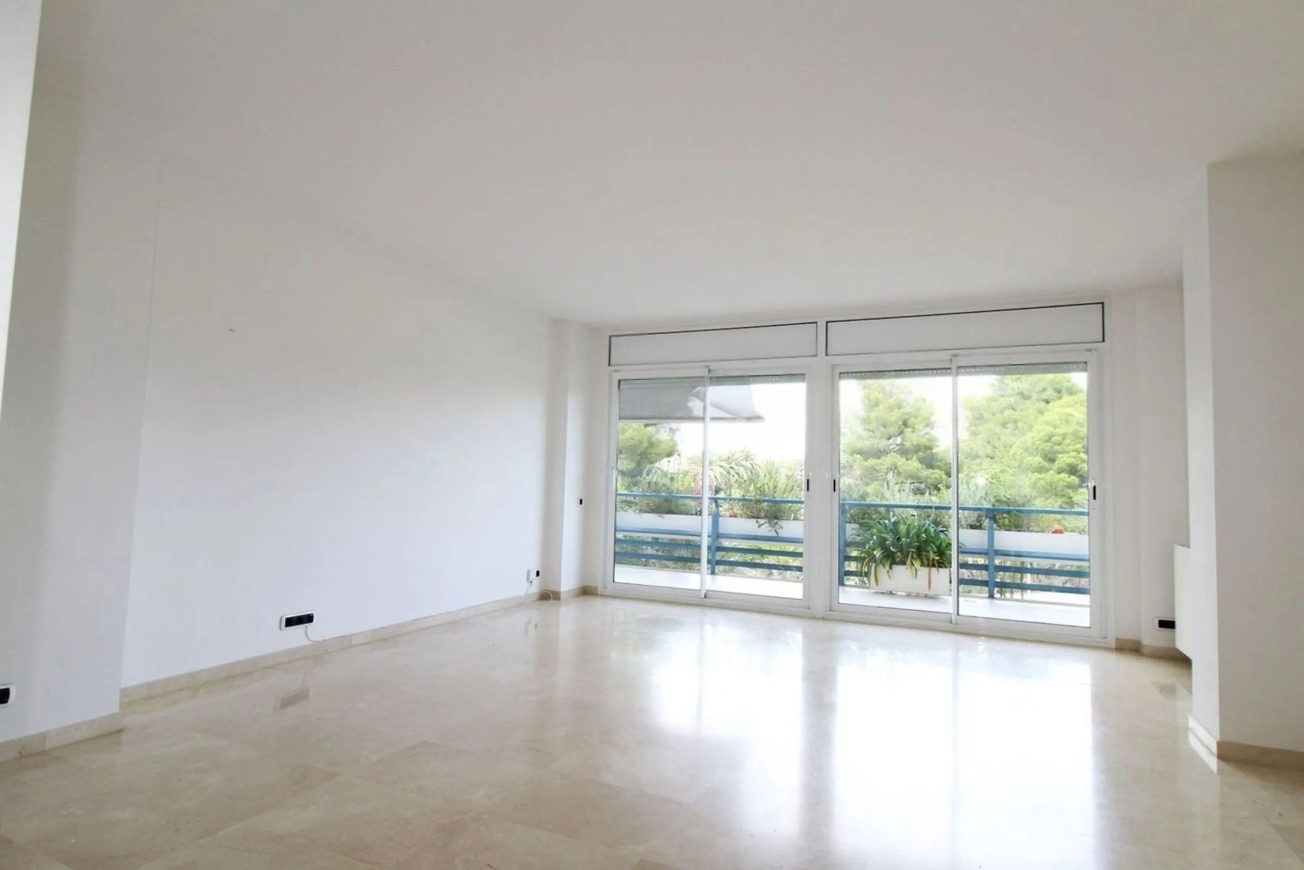 Apartamento elegante con terrazas en Terramar, Sitges