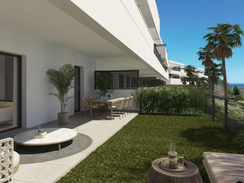 NEW BUILD RESIDENTIAL COMPLEX IN ESTEPONA& & New Build residential complex located in Estepona where you will find much more than just a house: you will find a beautiful garden where you can extend your home. & The complex is made up of 106 multi