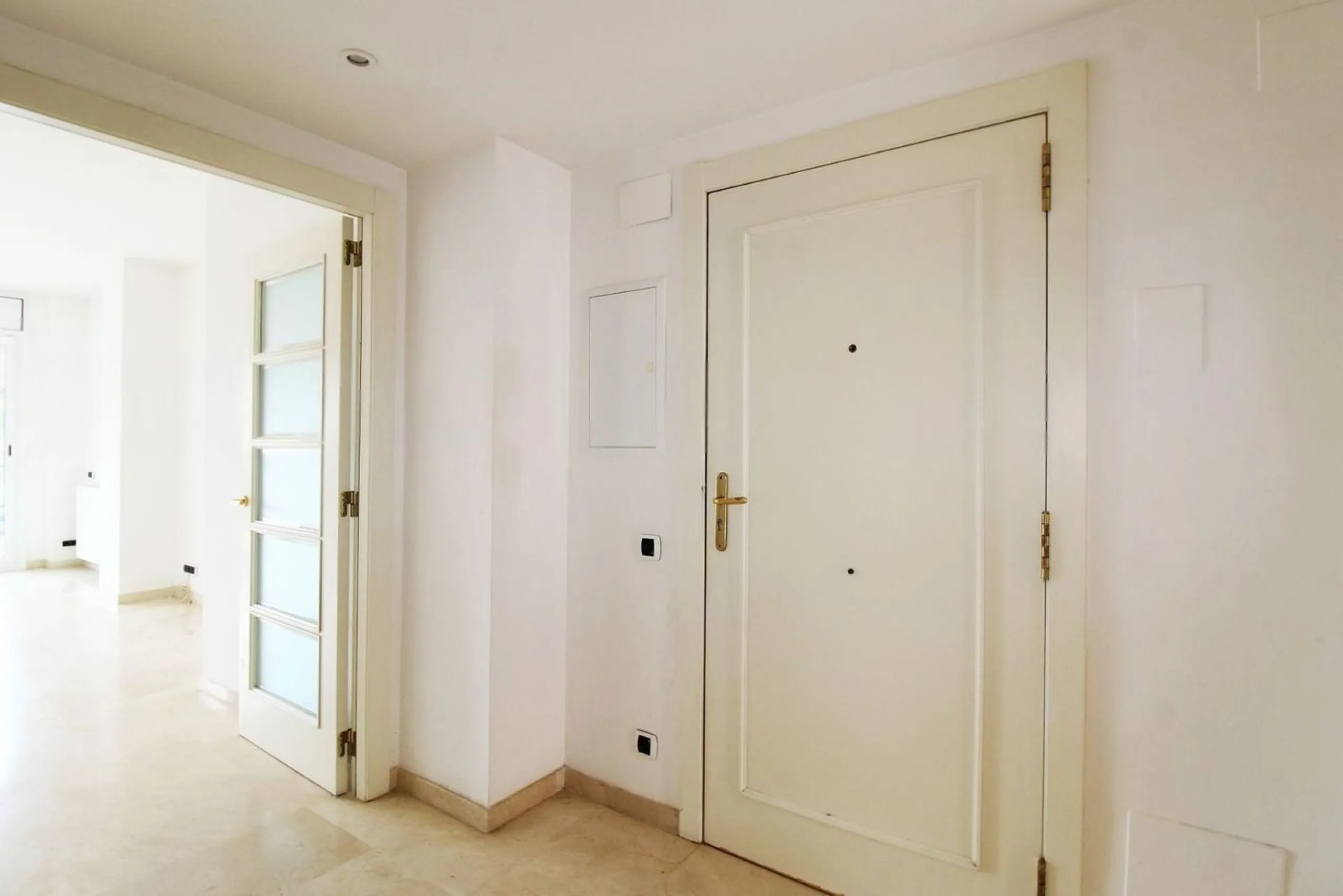 Apartamento elegante con terrazas en Terramar, Sitges