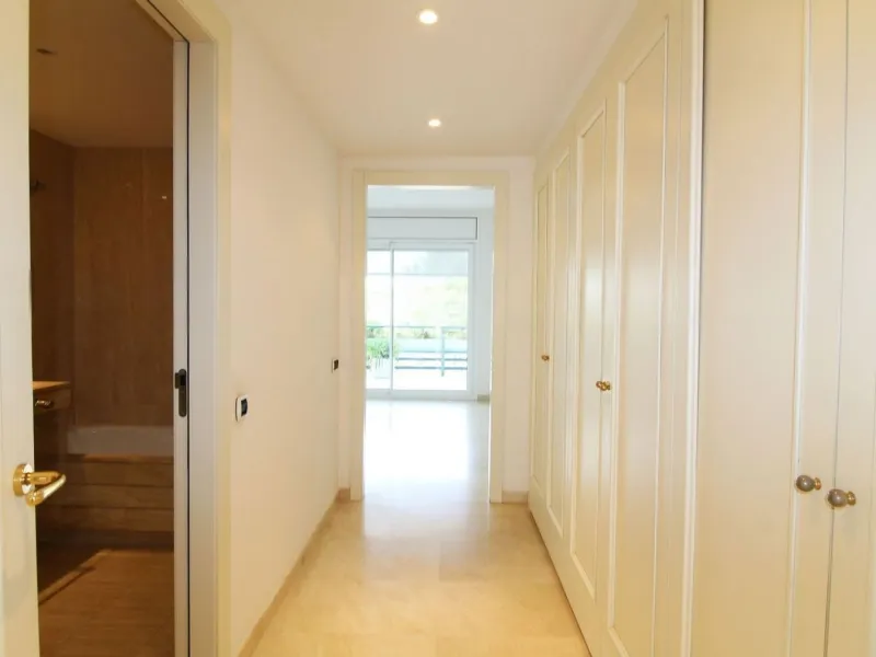 Apartamento elegante con terrazas en Terramar, Sitges