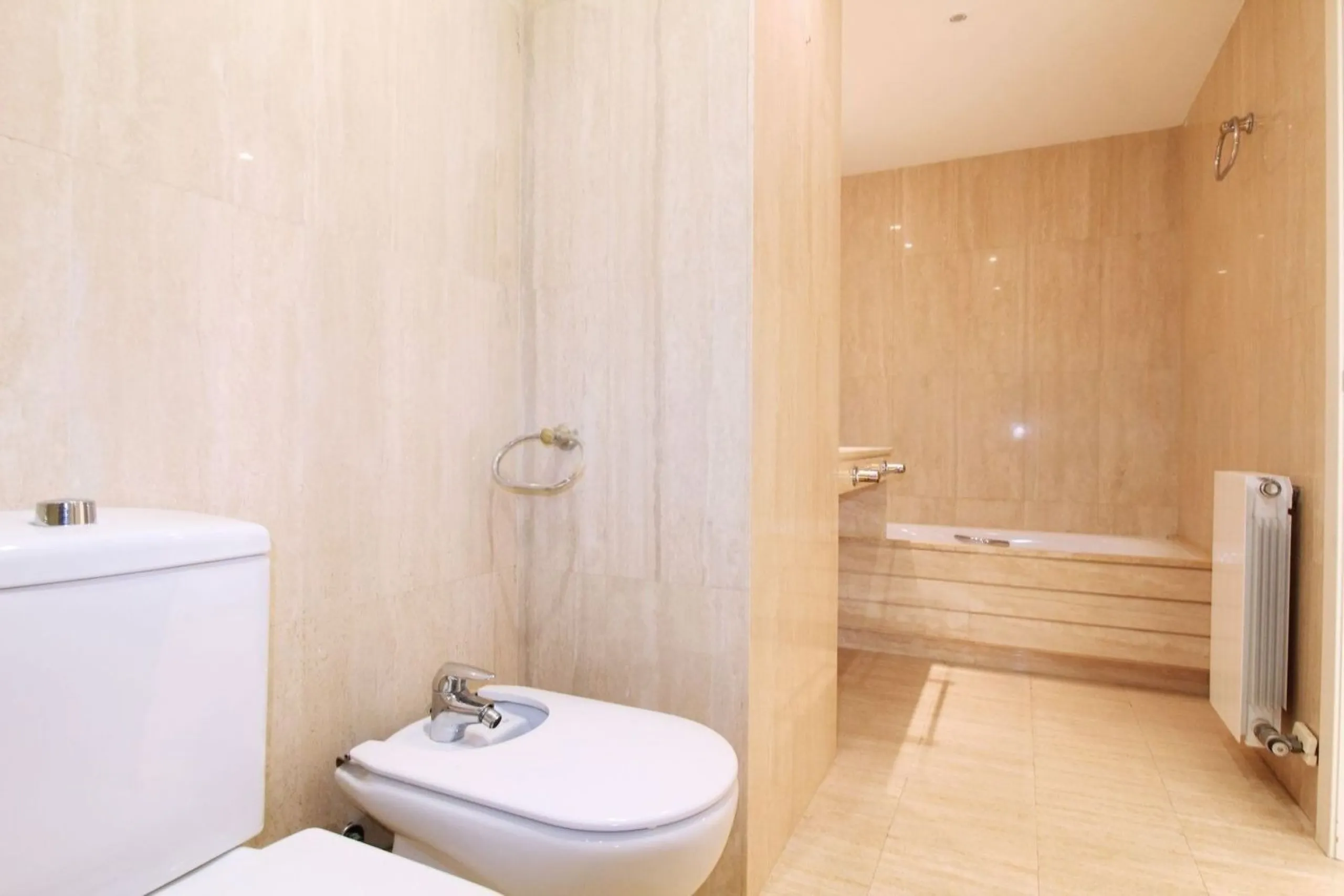Apartamento elegante con terrazas en Terramar, Sitges