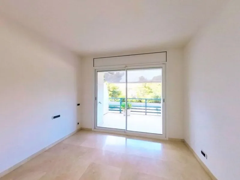 Apartamento elegante con terrazas en Terramar, Sitges