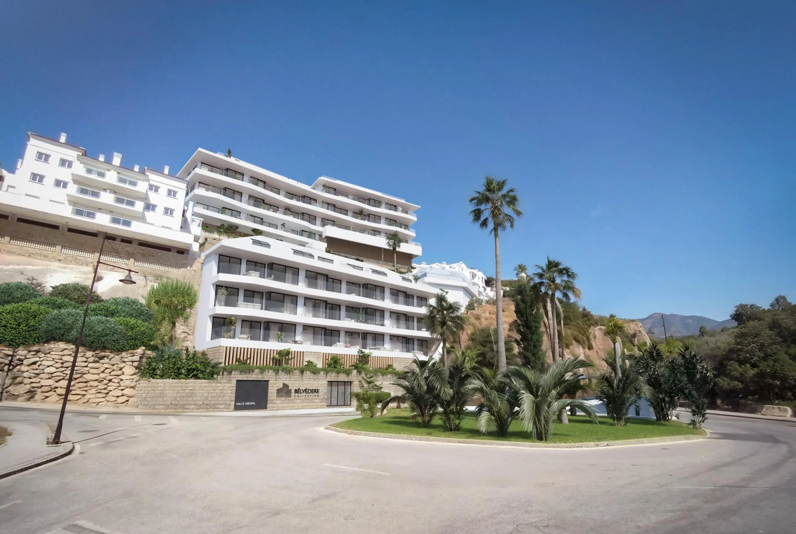 New Build Apartments with Sea Views in Torreblanca del Sol, Fuengirola& & Exclusive Boutique Development on the Costa del Sol& This exclusive new build apartment complex in Torreblanca del Sol, Fuengirola offers the perfect combination of tranqui