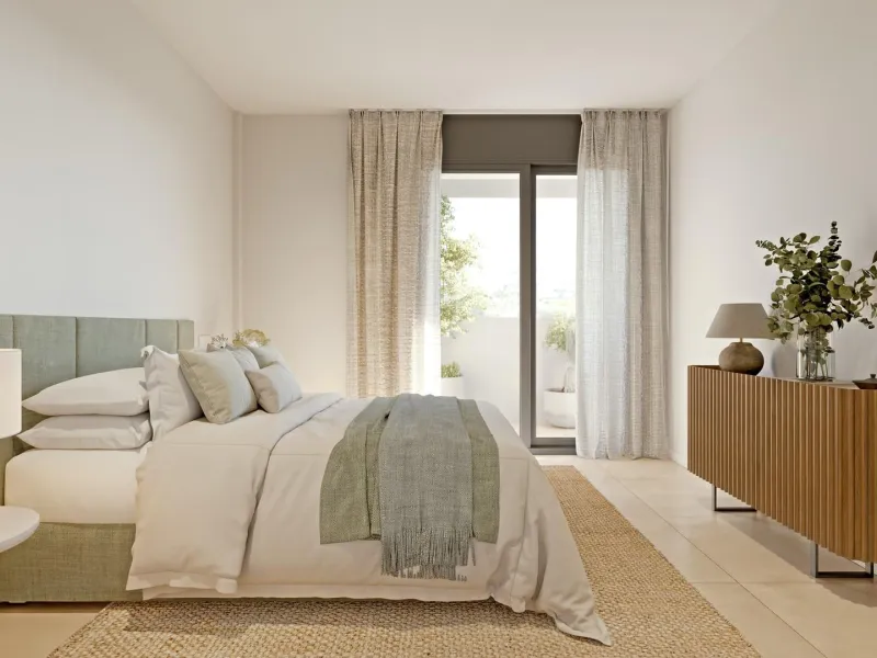 Your Luxury Oasis in Estepona on the Costa del Sol& & Prime Location on the Costa del Sol& & Nestled in the heart of Estepona, this exclusive boutique apartment complex offers an unparalleled living experience along Spain's stunning Costa del 
