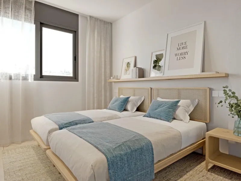 Your Luxury Oasis in Estepona on the Costa del Sol& & Prime Location on the Costa del Sol& & Nestled in the heart of Estepona, this exclusive boutique apartment complex offers an unparalleled living experience along Spain's stunning Costa del 
