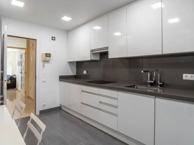Exclusive seafront apartment in Terramar, Sitges