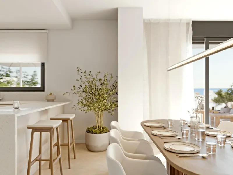 Your Luxury Oasis in Estepona on the Costa del Sol& & Prime Location on the Costa del Sol& & Nestled in the heart of Estepona, this exclusive boutique apartment complex offers an unparalleled living experience along Spain's stunning Costa del 