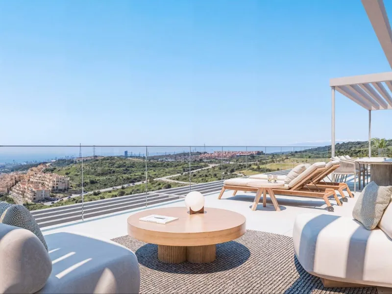 New Build Residential Complex with Golf and Sea Views near Estepona& & Contemporary Living Surrounded by Nature and Golf& Discover a new residential development located in a privileged setting near Estepona, on the western Costa del Sol. This exc