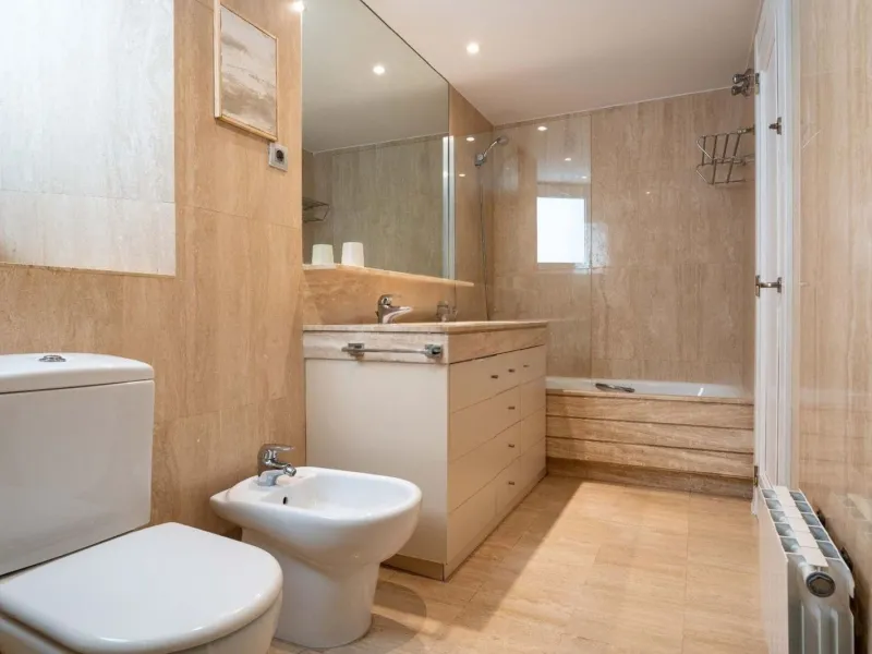 Exclusive seafront apartment in Terramar, Sitges