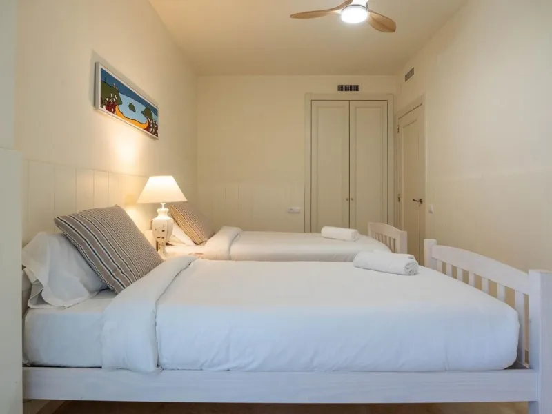 Exclusive seafront apartment in Terramar, Sitges