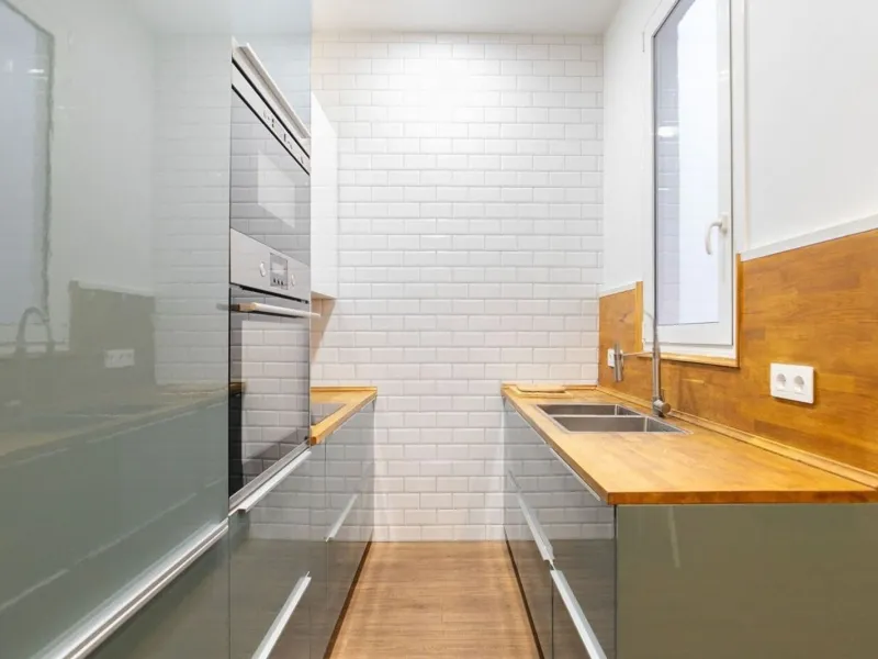 Apartment on Consell de Cent, next to Sagrada Familia, Barcelona
