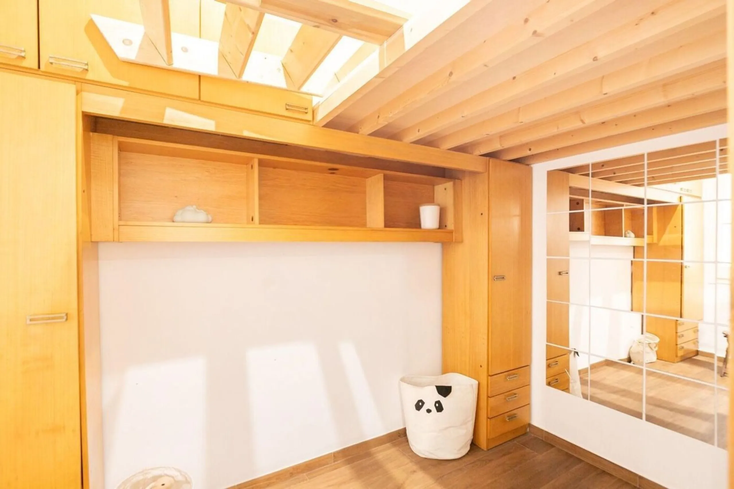 Apartment on Consell de Cent, next to Sagrada Familia, Barcelona