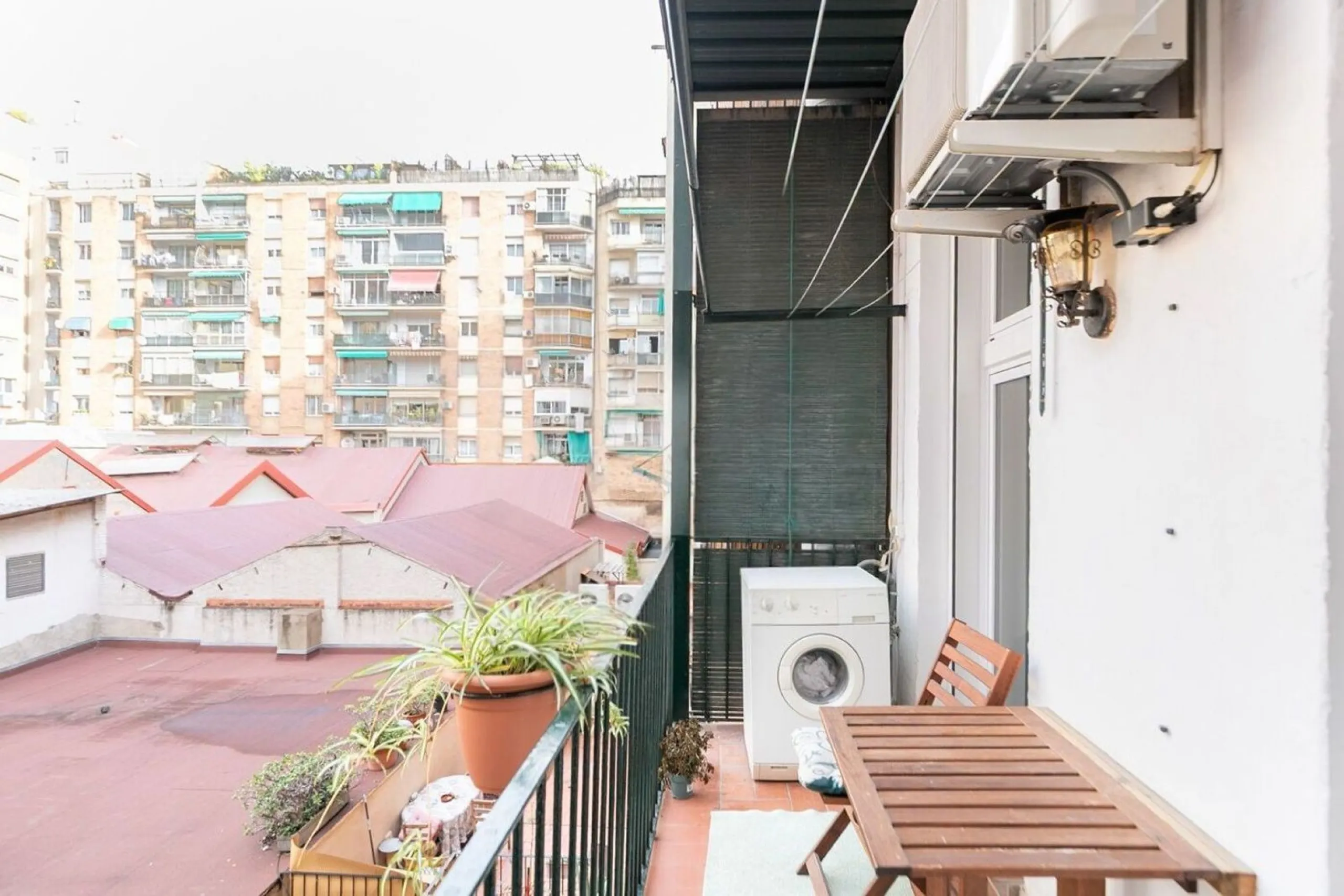 Apartment on Consell de Cent, next to Sagrada Familia, Barcelona