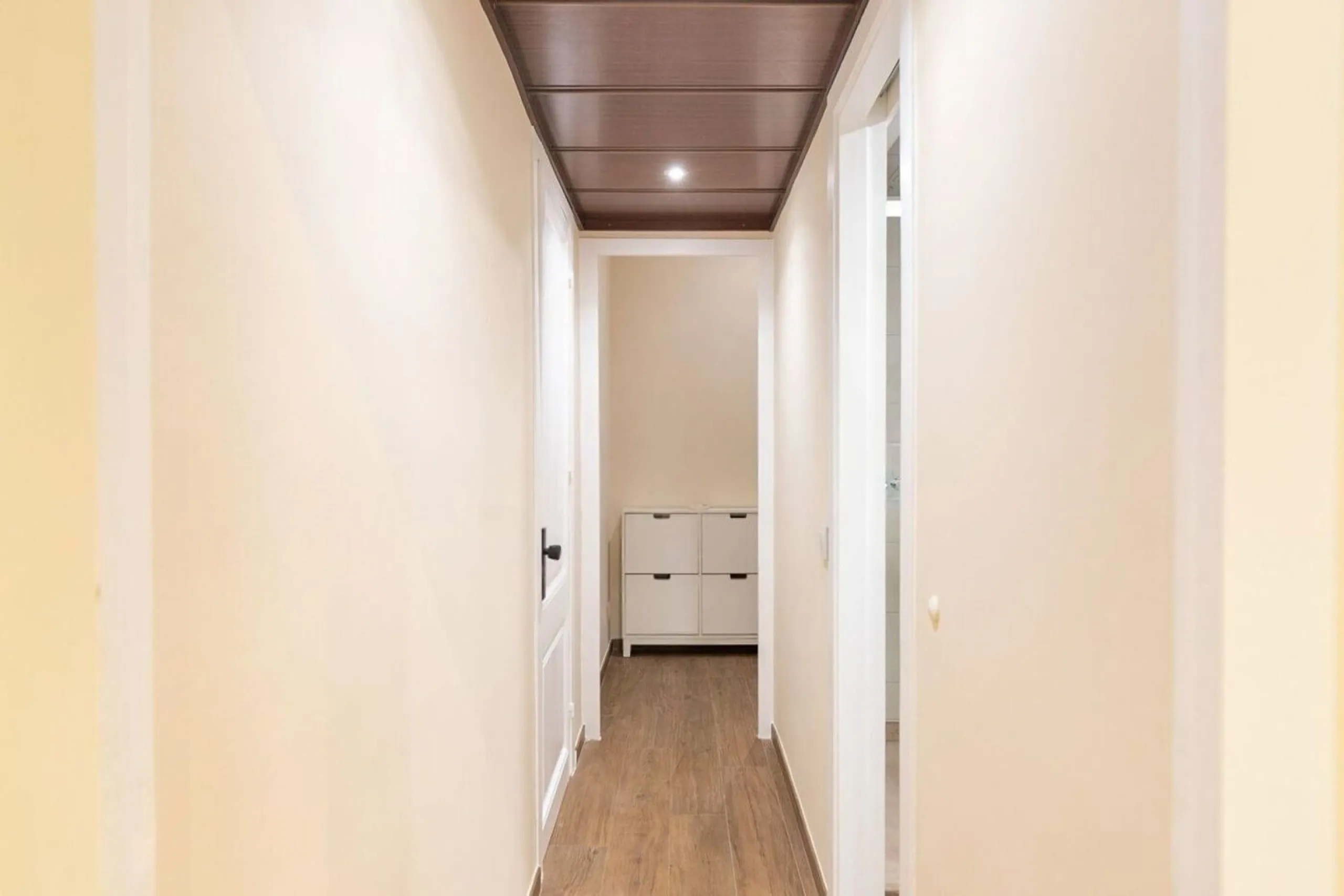 Apartment on Consell de Cent, next to Sagrada Familia, Barcelona