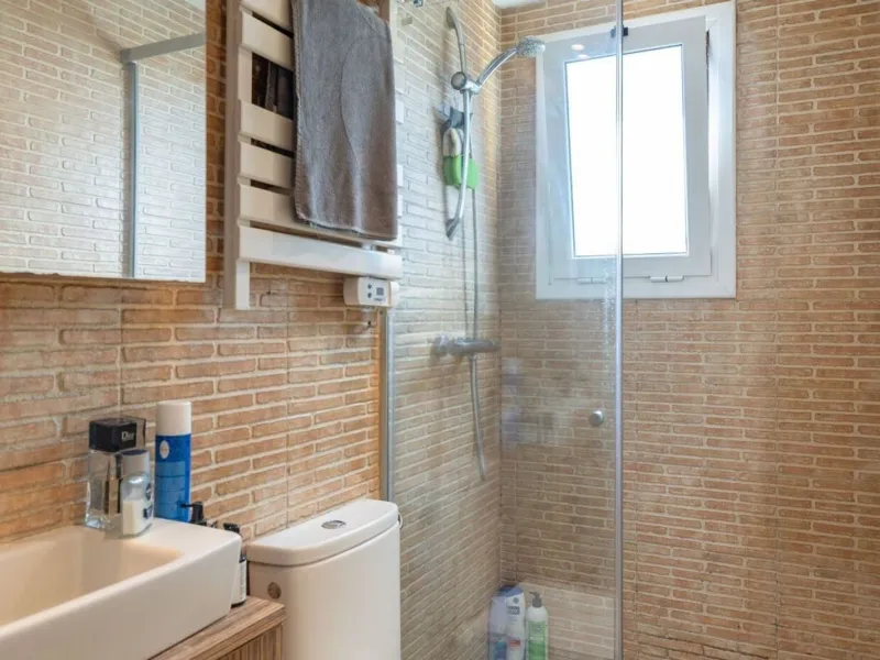 Bright penthouse with terrace in Sant Antoni, Barcelona